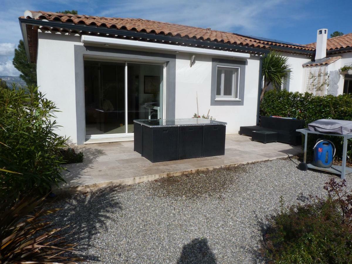 Les Cigales Apartment Alleins Exterior photo