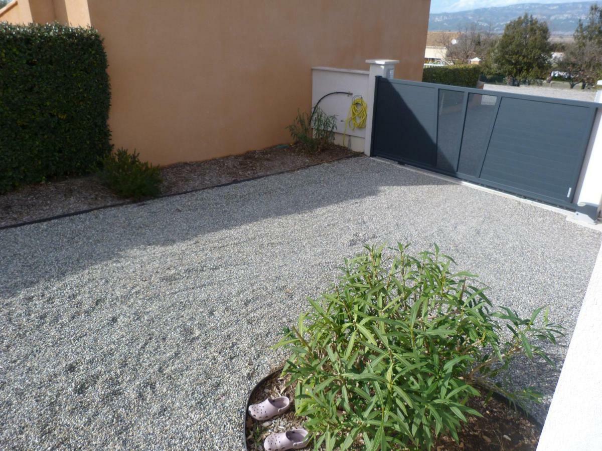 Les Cigales Apartment Alleins Exterior photo